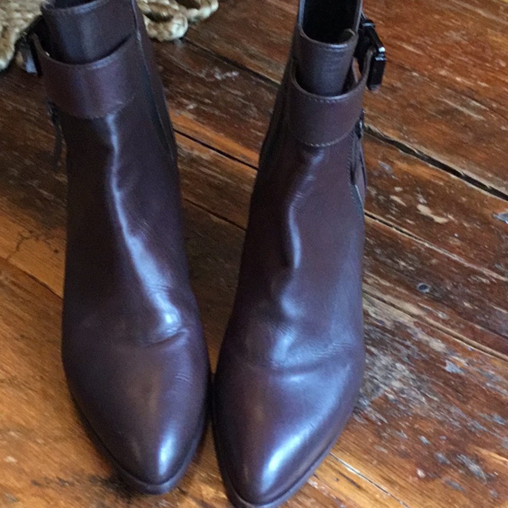 Stuart Weitzman Brown Pointed Toe Boots - image 5